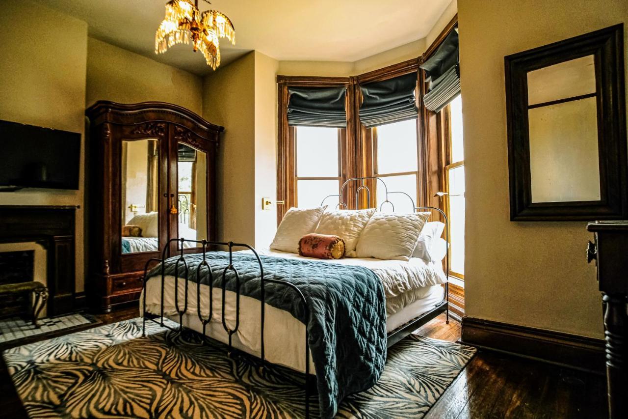 Henrie House I Luxury 4Br Downtown Historic Gem With Library & Patio Villa NashvilleNashville  Kültér fotó